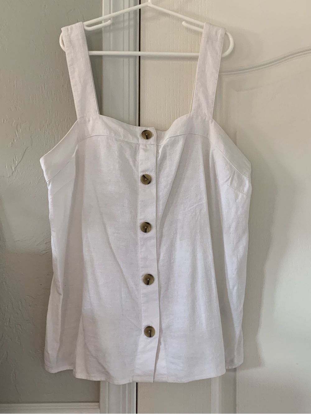 •J. Crew White Linen Button-Front Tank•